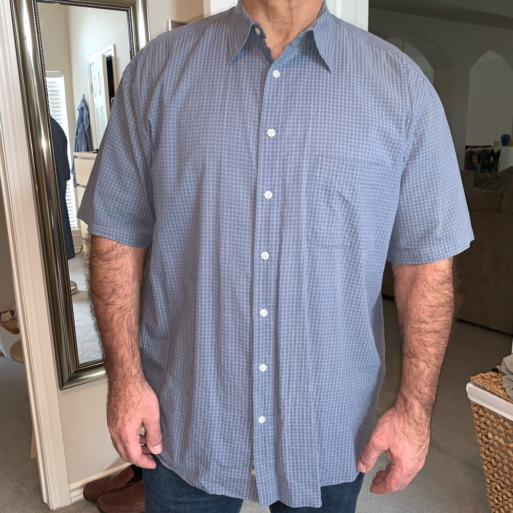 Eddie Bauer Short sleeve Casual Button Down